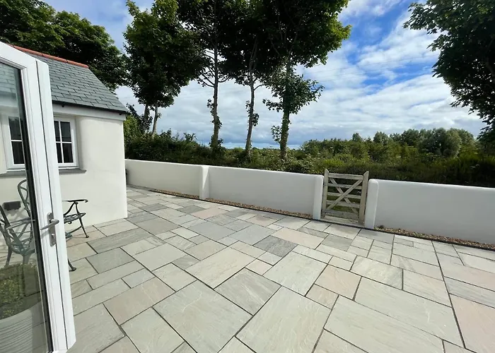 Sunnyside Cow Shed One Bedroom Central Cornwall